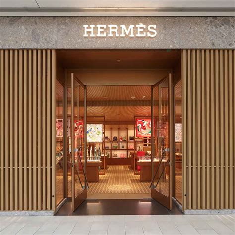 Hermes Boutiques 